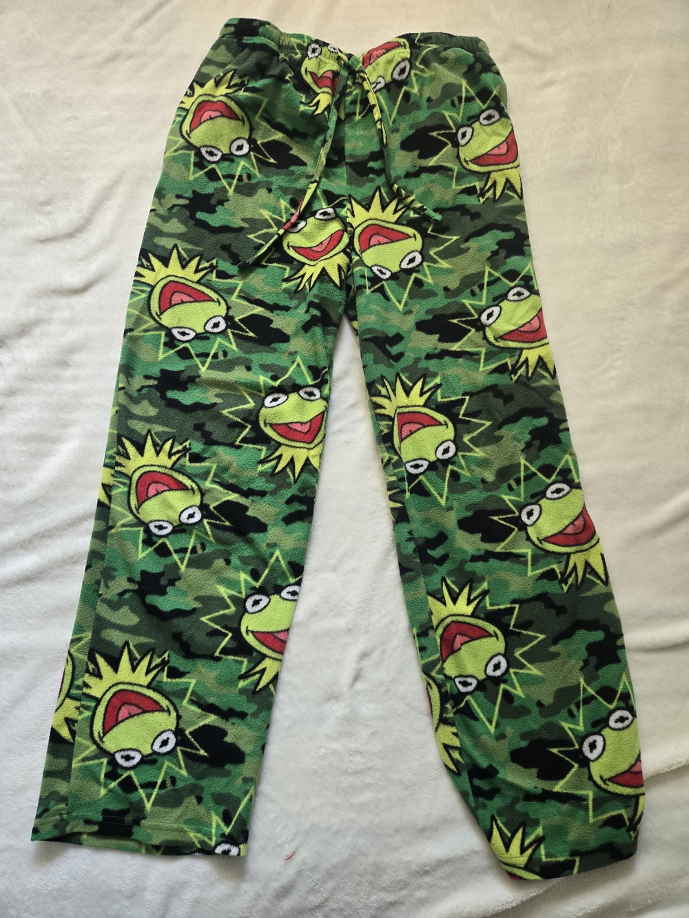Disney Green Camo Kermit-Print Fleece Pajama Pants